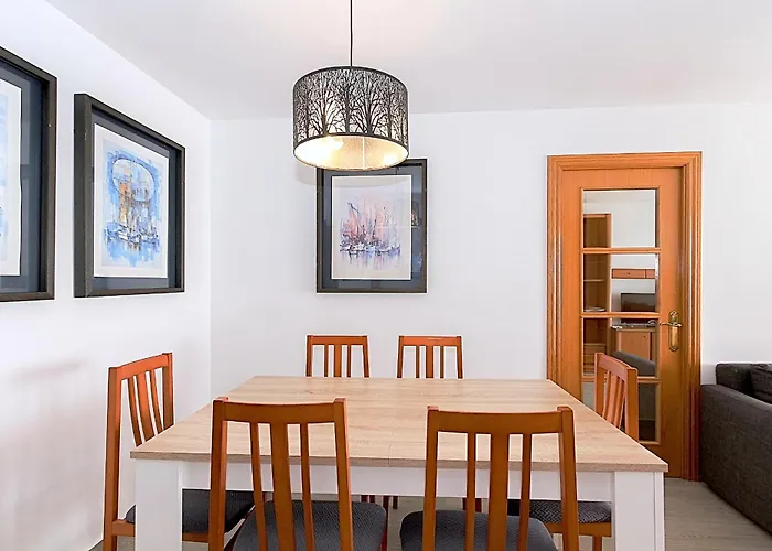 Appartement Arena - *