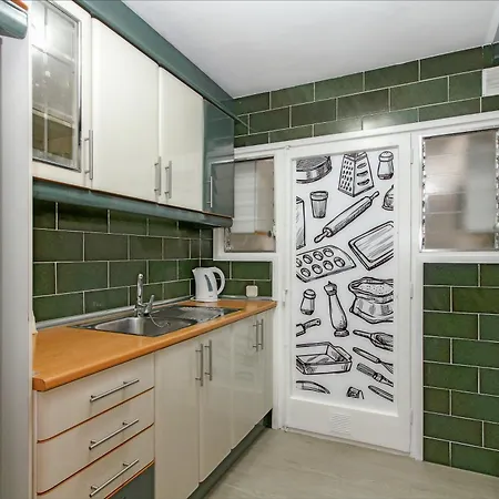 Apartment Arena - *